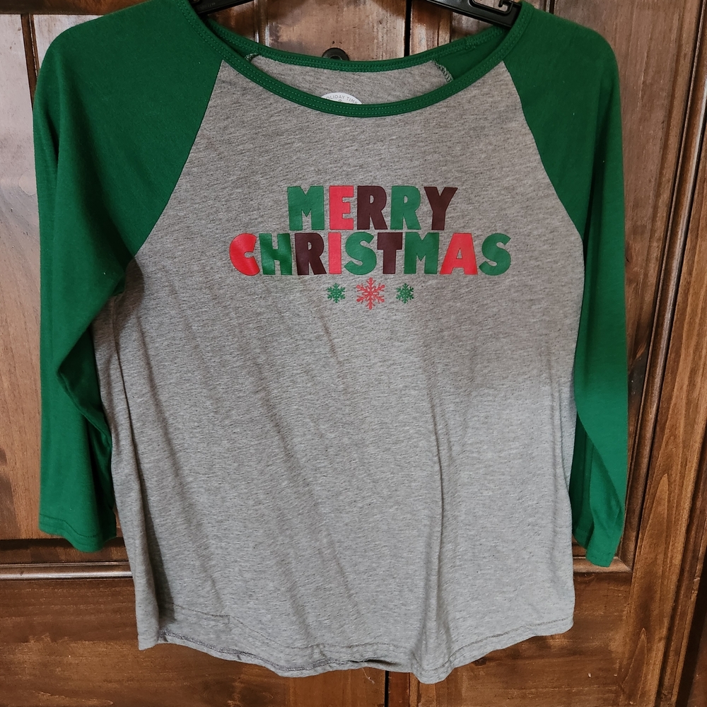 Holiday Time Green and Gray Tee